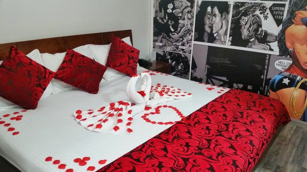 Hotel Comic City Bogotá Dış mekan fotoğraf